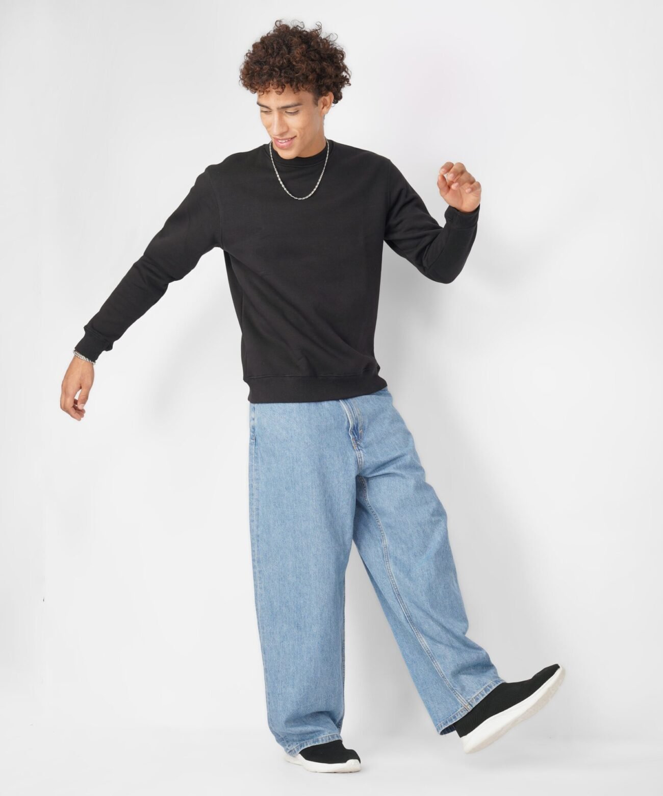 COMBO BLACK AND WHITE: SWEATSHIRT - Image 7