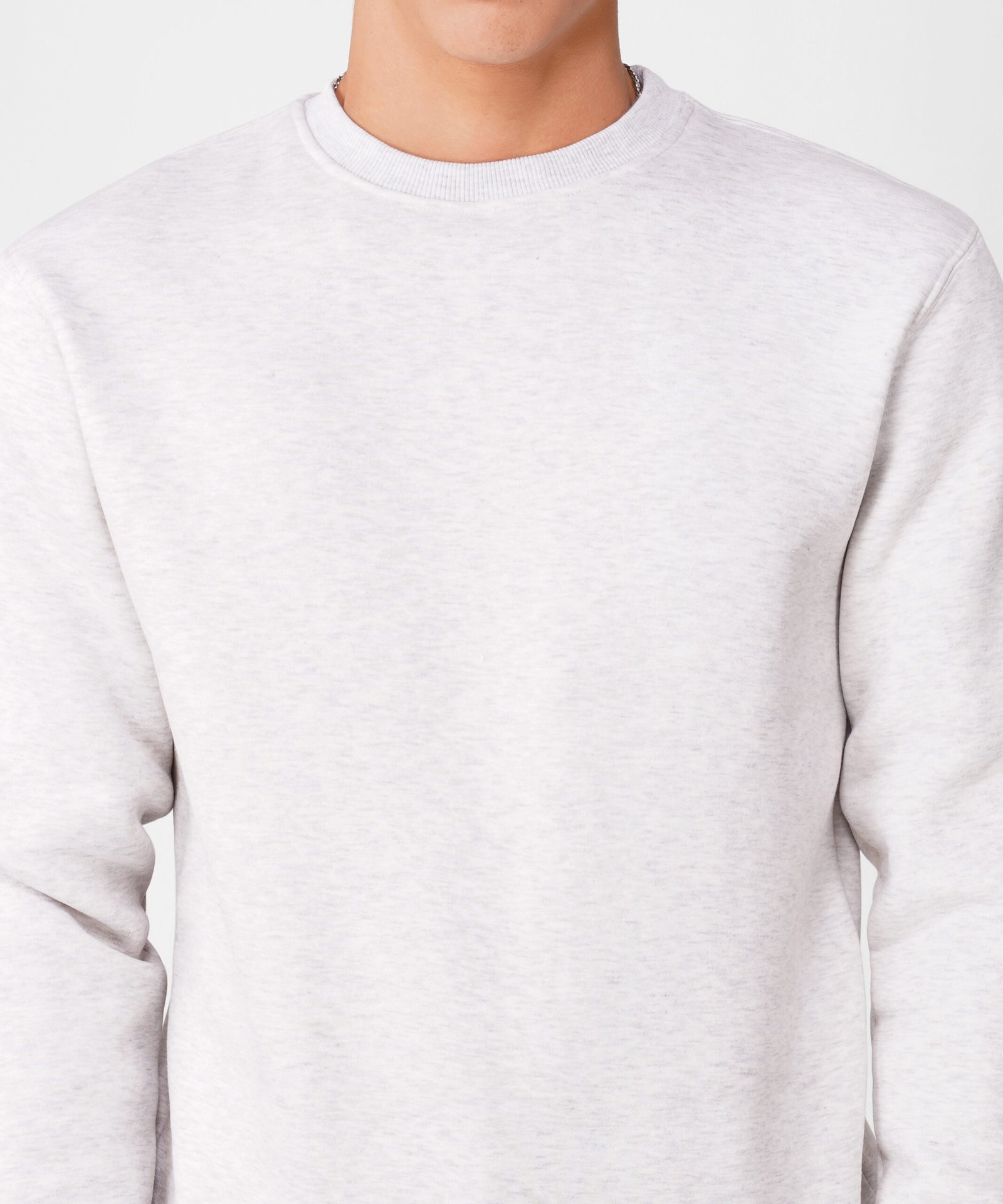 WHITE AND GREY SWEATSHIRT : PLAIN AESTHETIC - Image 2