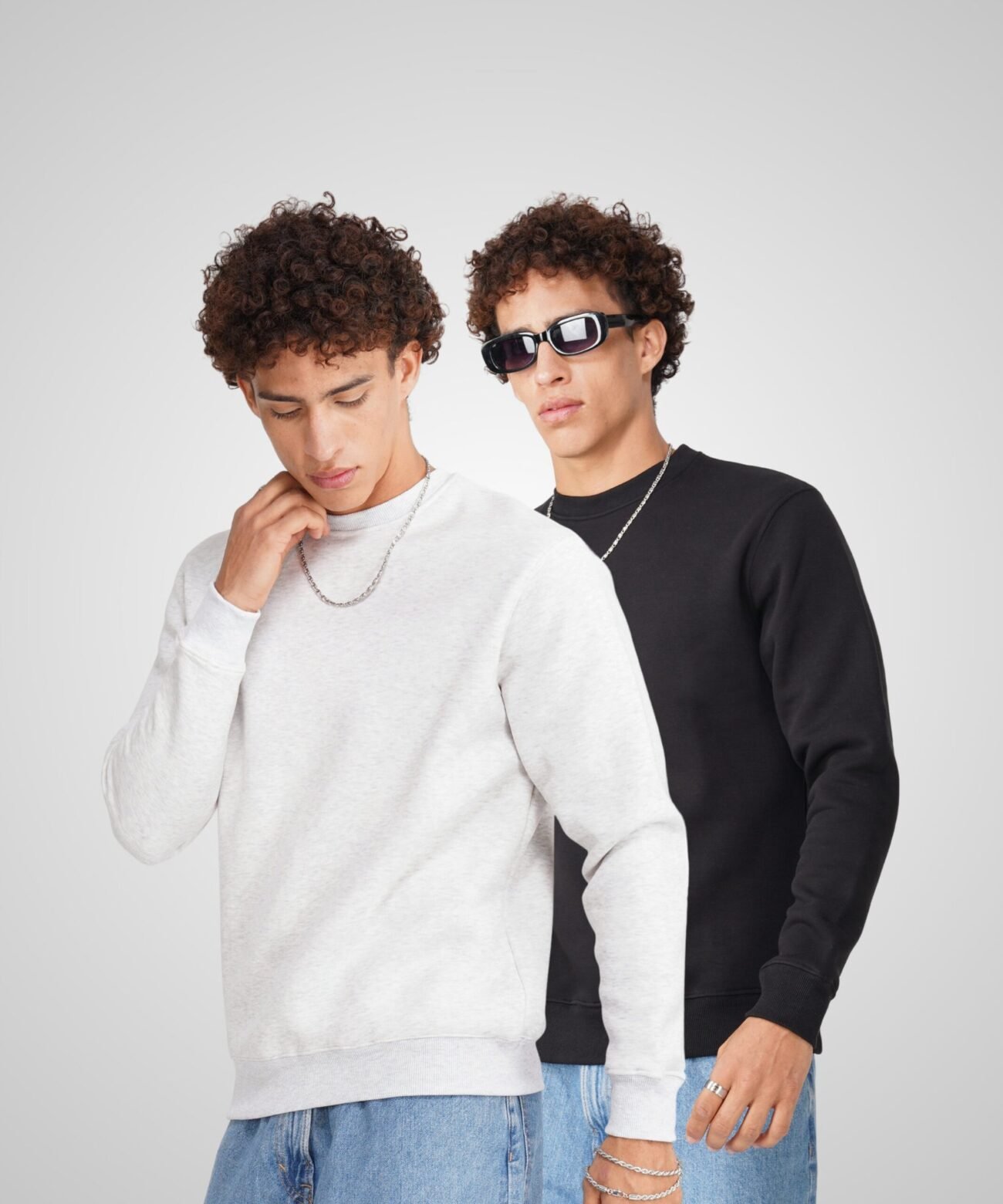 COMBO BLACK AND WHITE: SWEATSHIRT