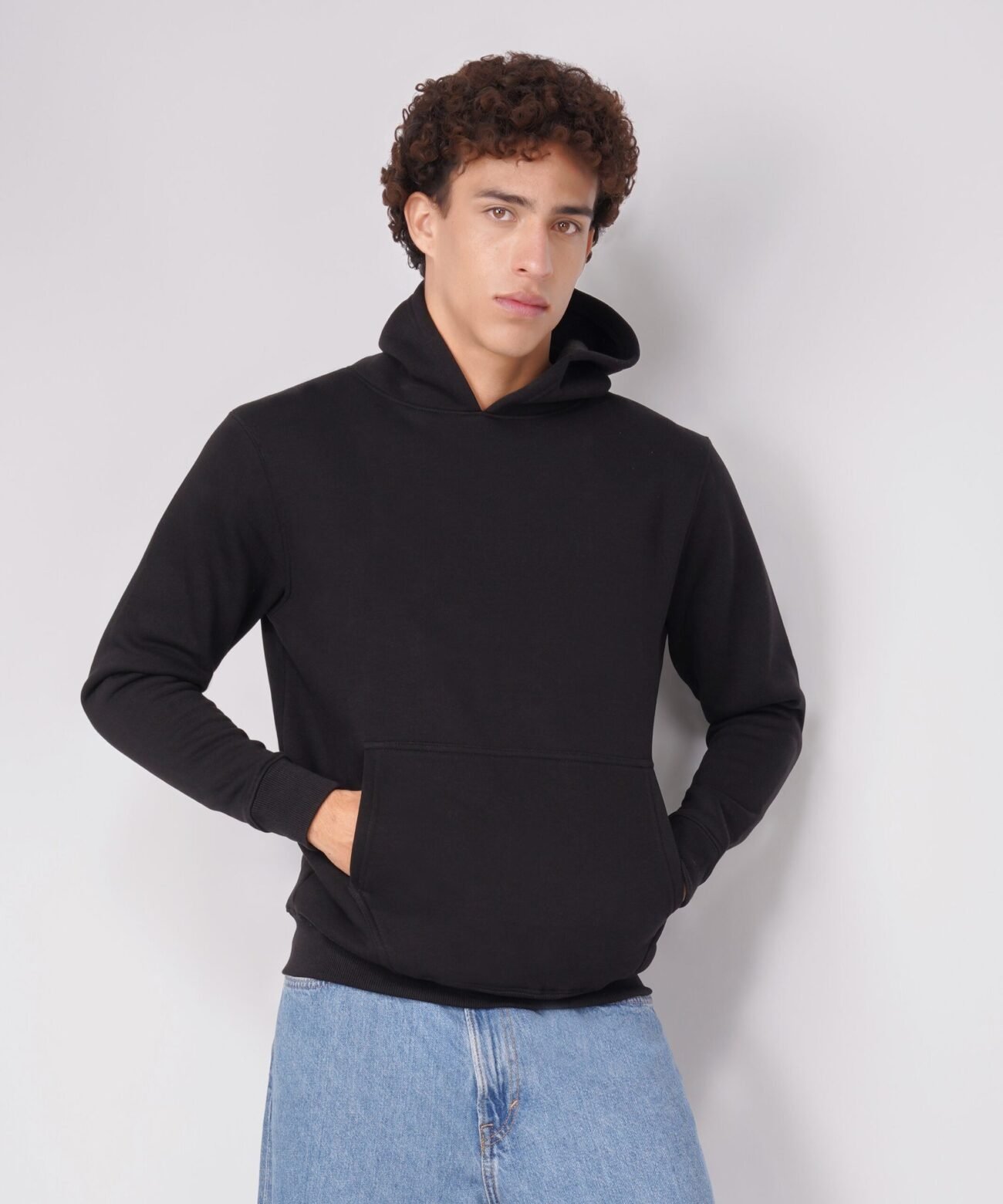 SIMPLE & AESTHETIC : PLAIN BLACK HOODIE